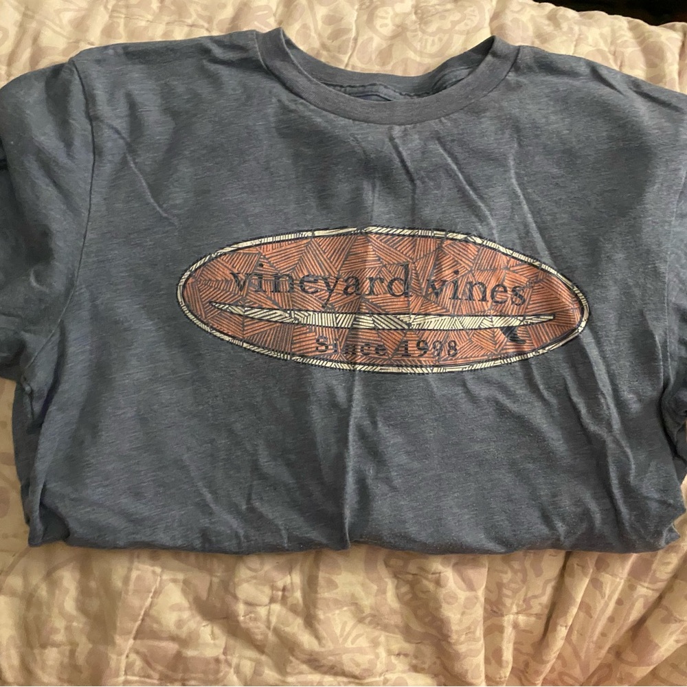 Vineyard vines shirt
